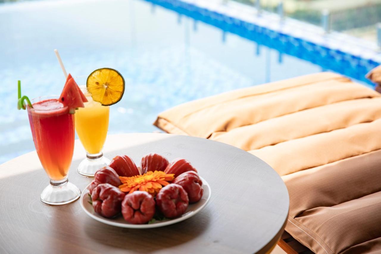Amber Hotel Managed By Ht Nha Trang Eksteriør bilde