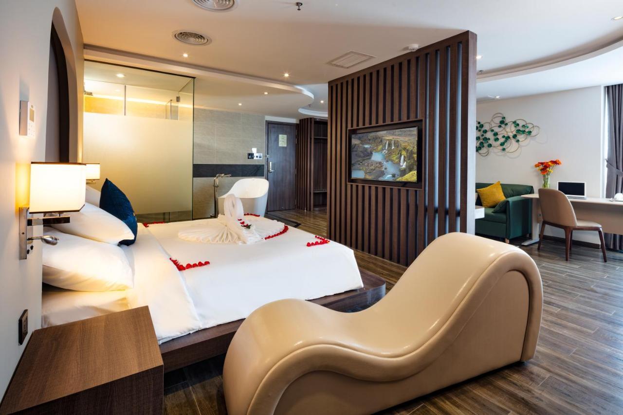 Amber Hotel Managed By Ht Nha Trang Eksteriør bilde